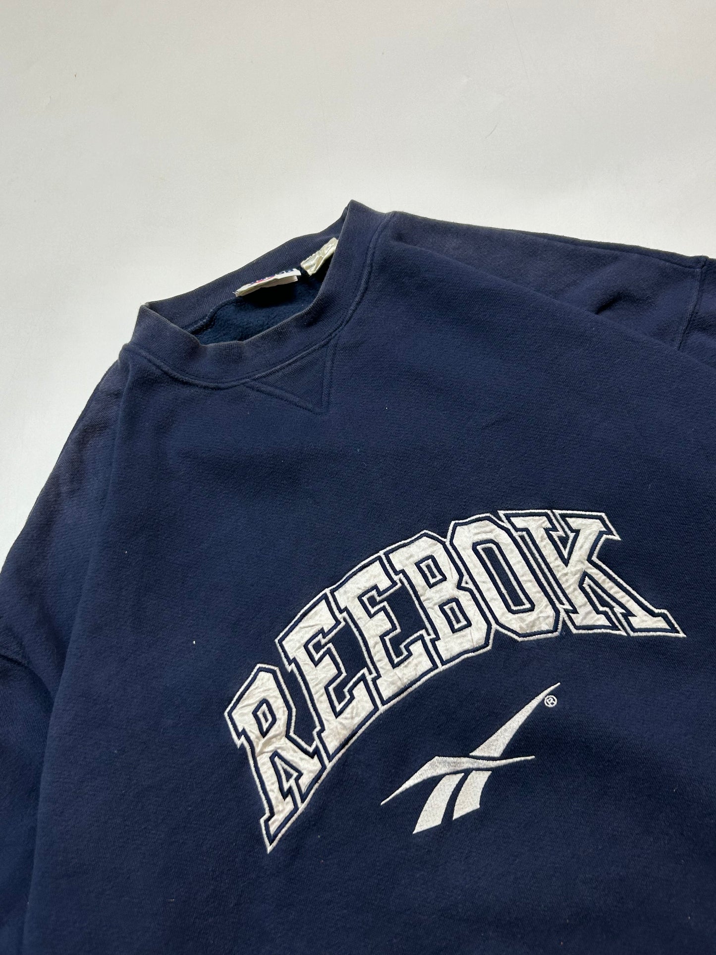 Vintage 90s Reebok spell out sweatshirt (M)