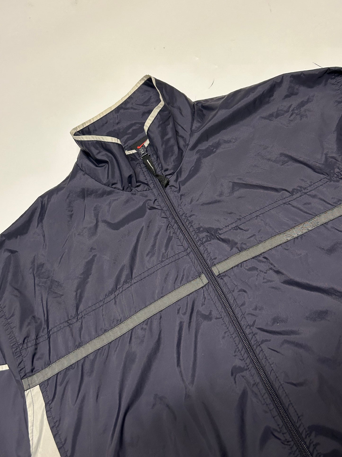 Vintage 90s Nike shell jacket (L)