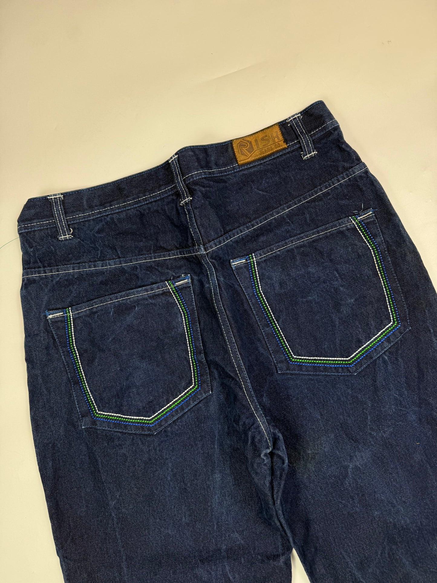 Vintage Y2K baggy hip hop jeans (W36)