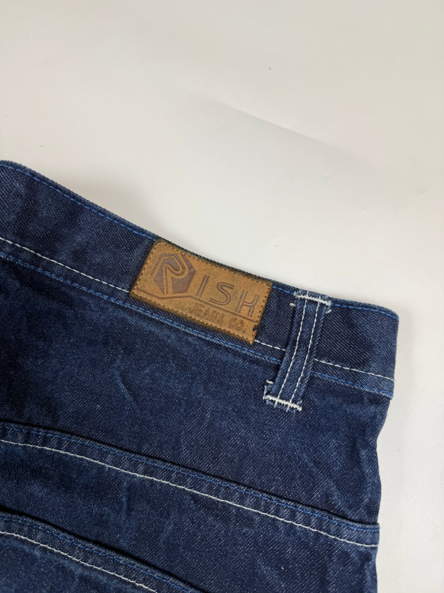 Vintage Y2K baggy hip hop jeans (W36)