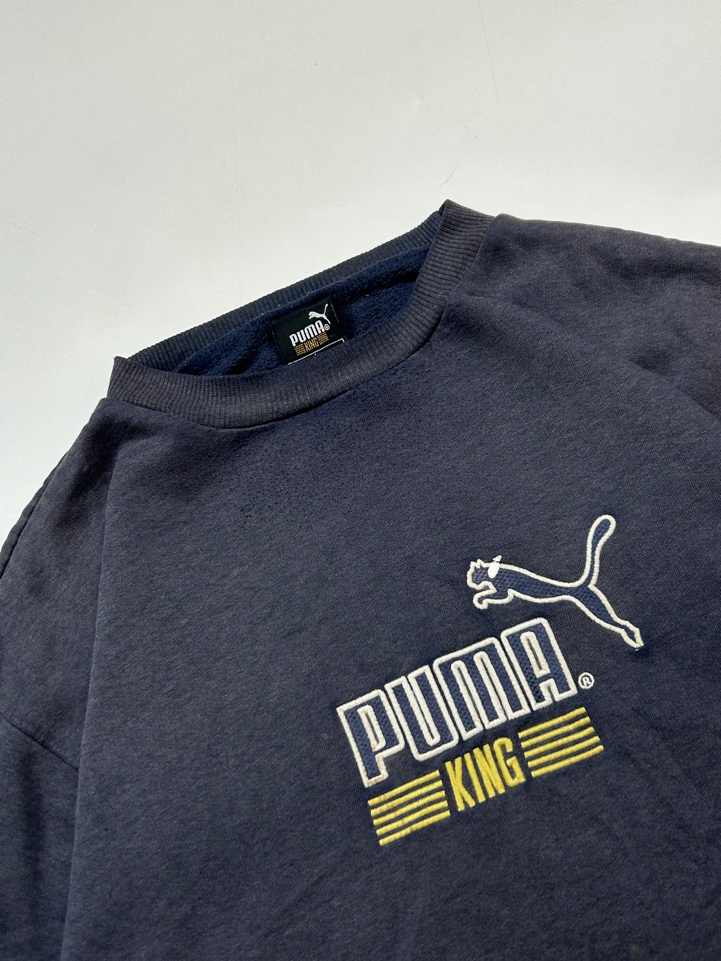 Vintage 90s Puma King spell out sweatshirt (L)