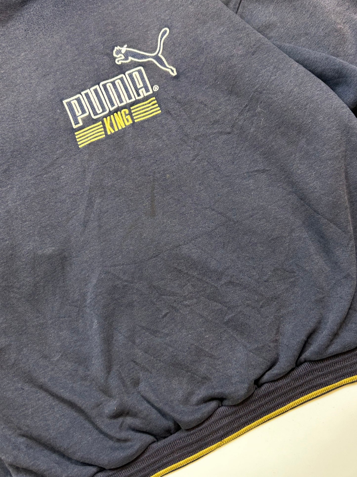 Vintage 90s Puma King spell out sweatshirt (L)