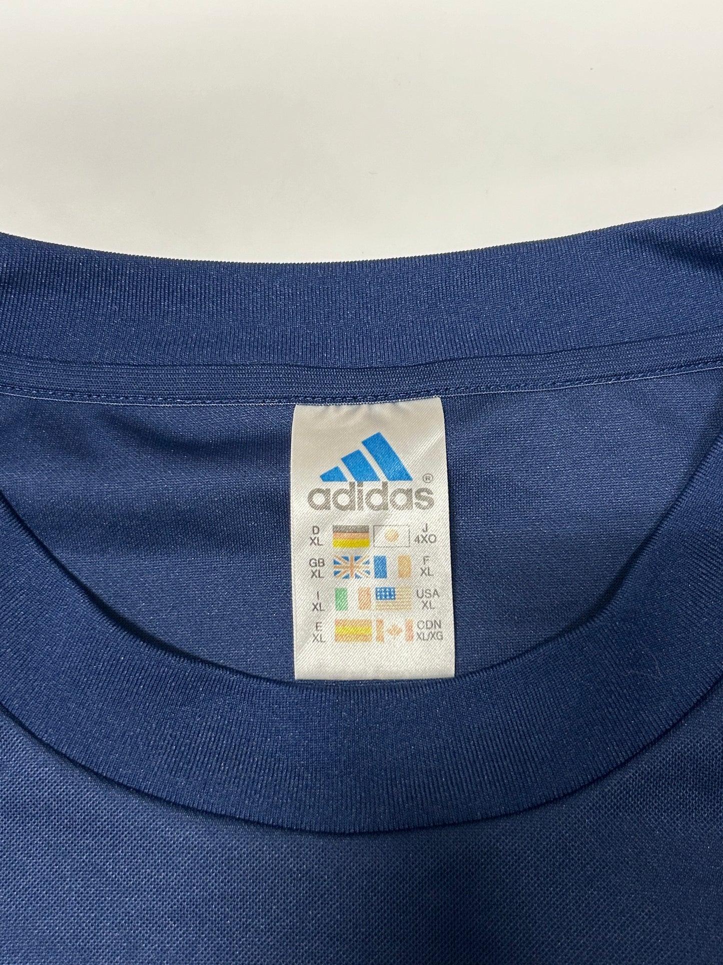 Vintage 90s Adidas football tee (XL)