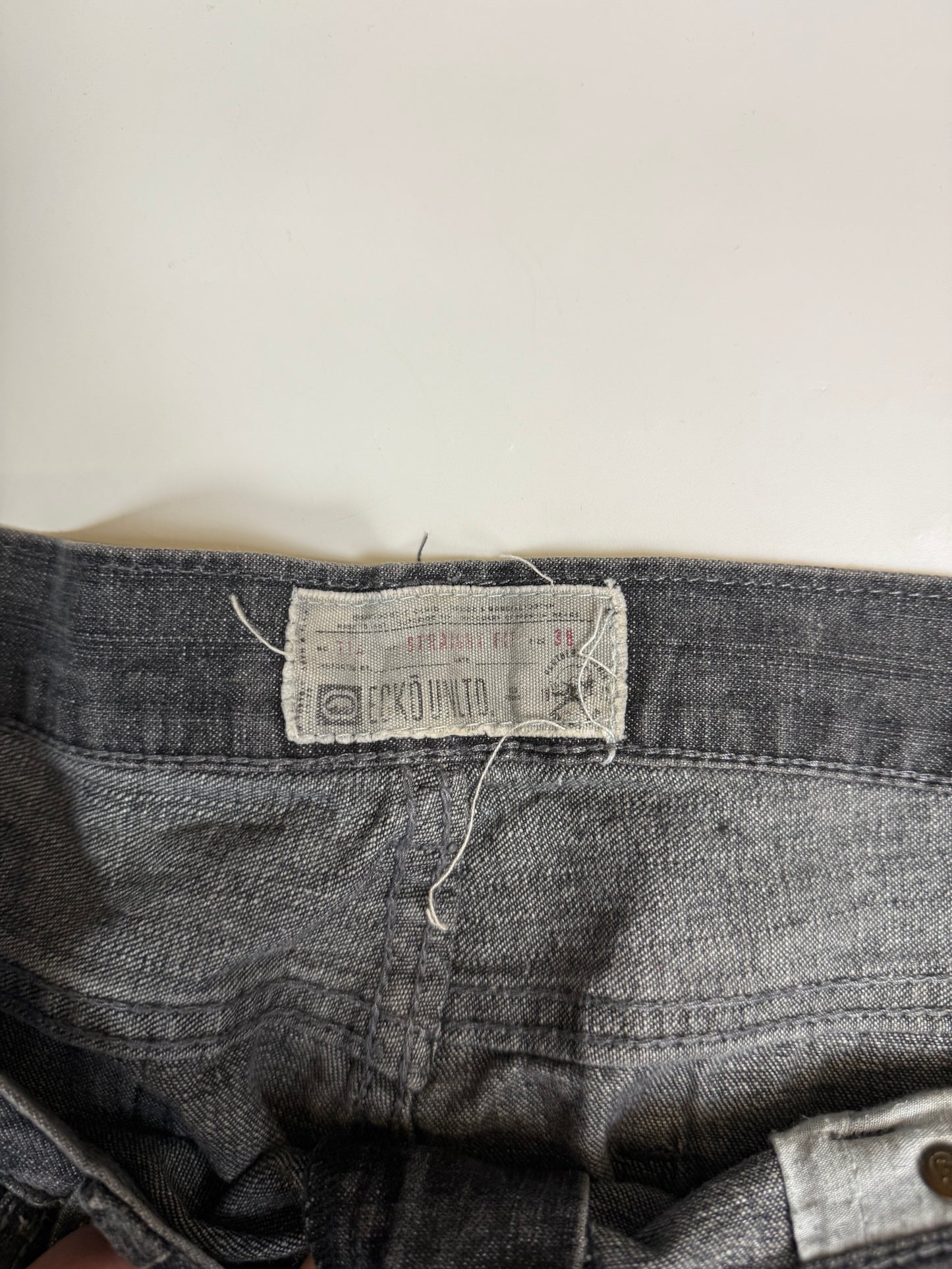 Vintage Ecko Unltd baggy jeans (W38)