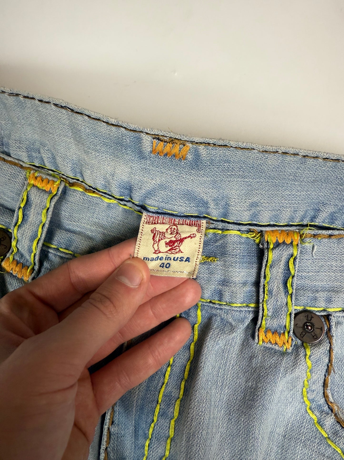 Vintage Y2K True Religion baggy jeans (W40)