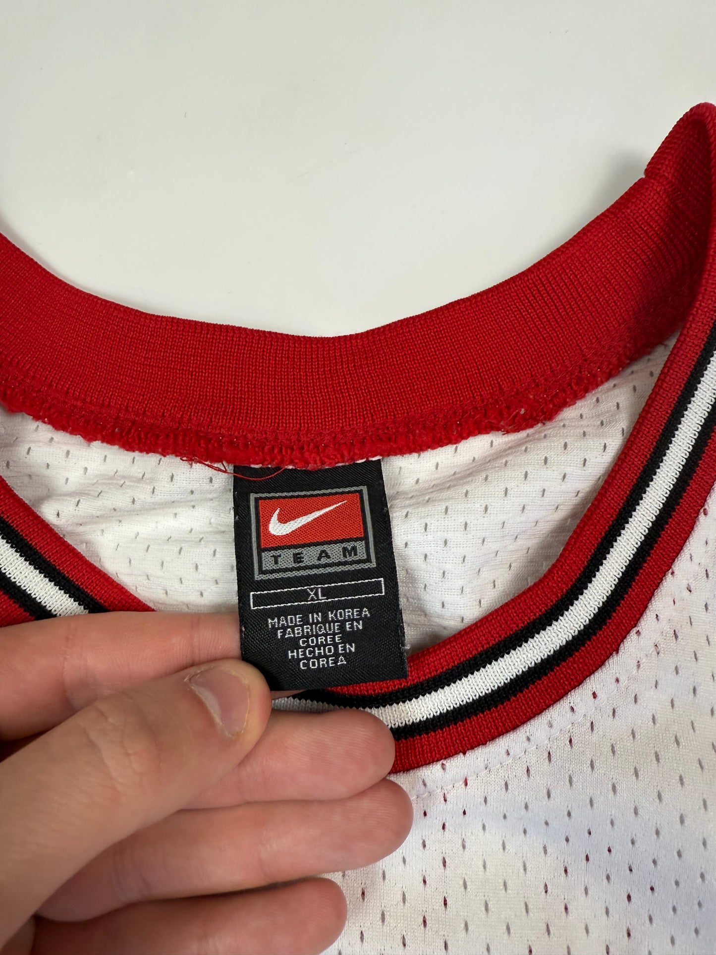 Vintage 90s Nike Chicago Bulls Michael Jordan basketball jersey (XL)