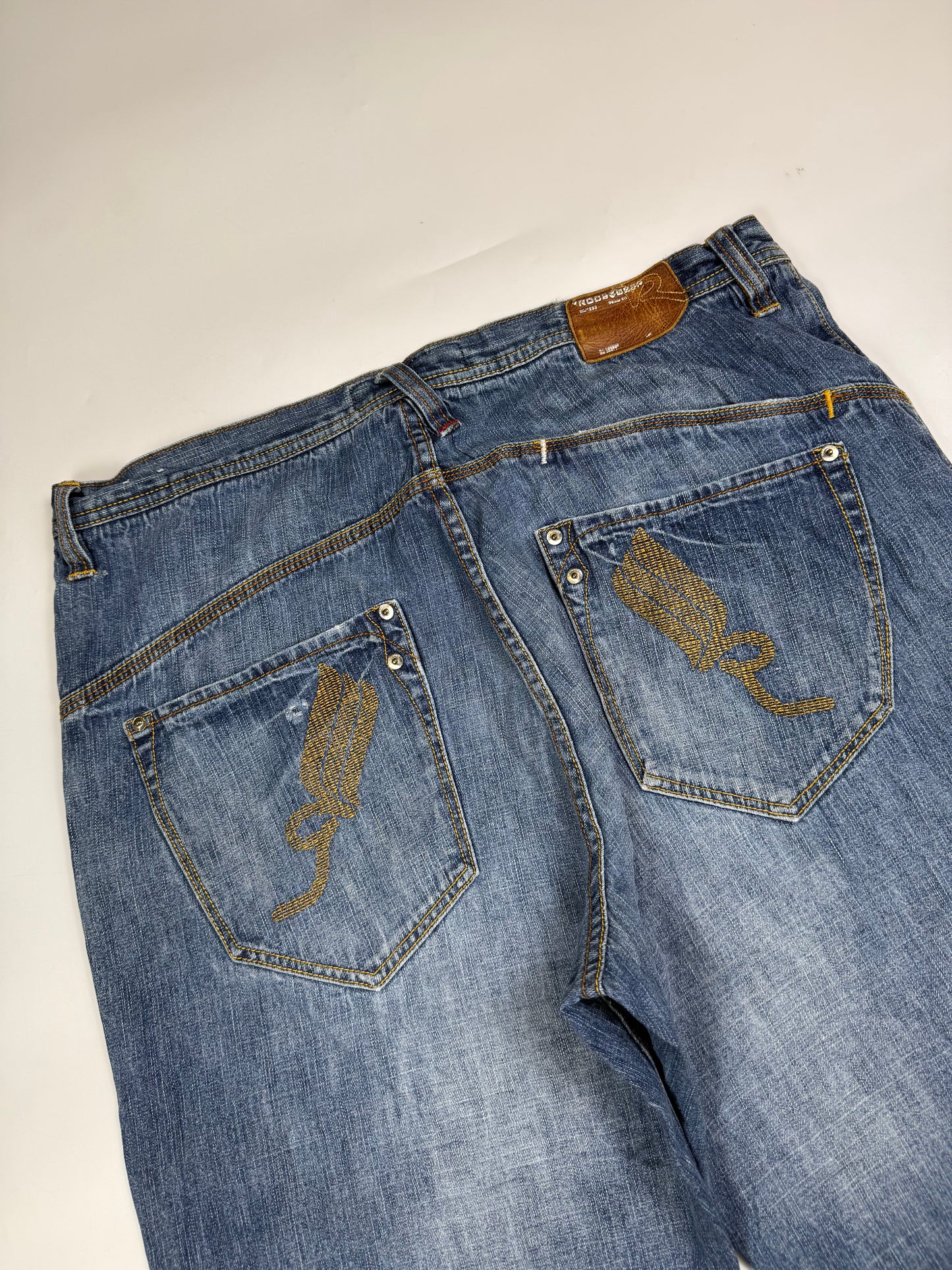 Vintage Rocawear baggy jeans (W38)