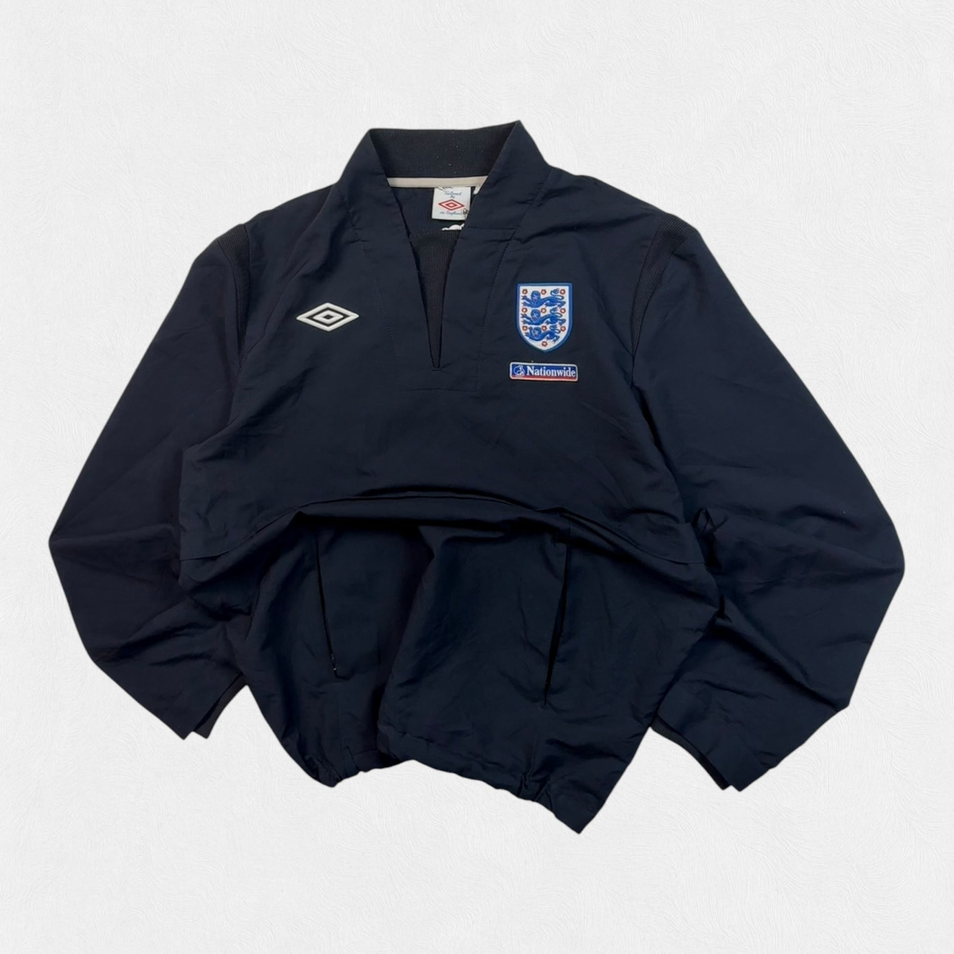 England 2009/10 Umbro football drill top (L)