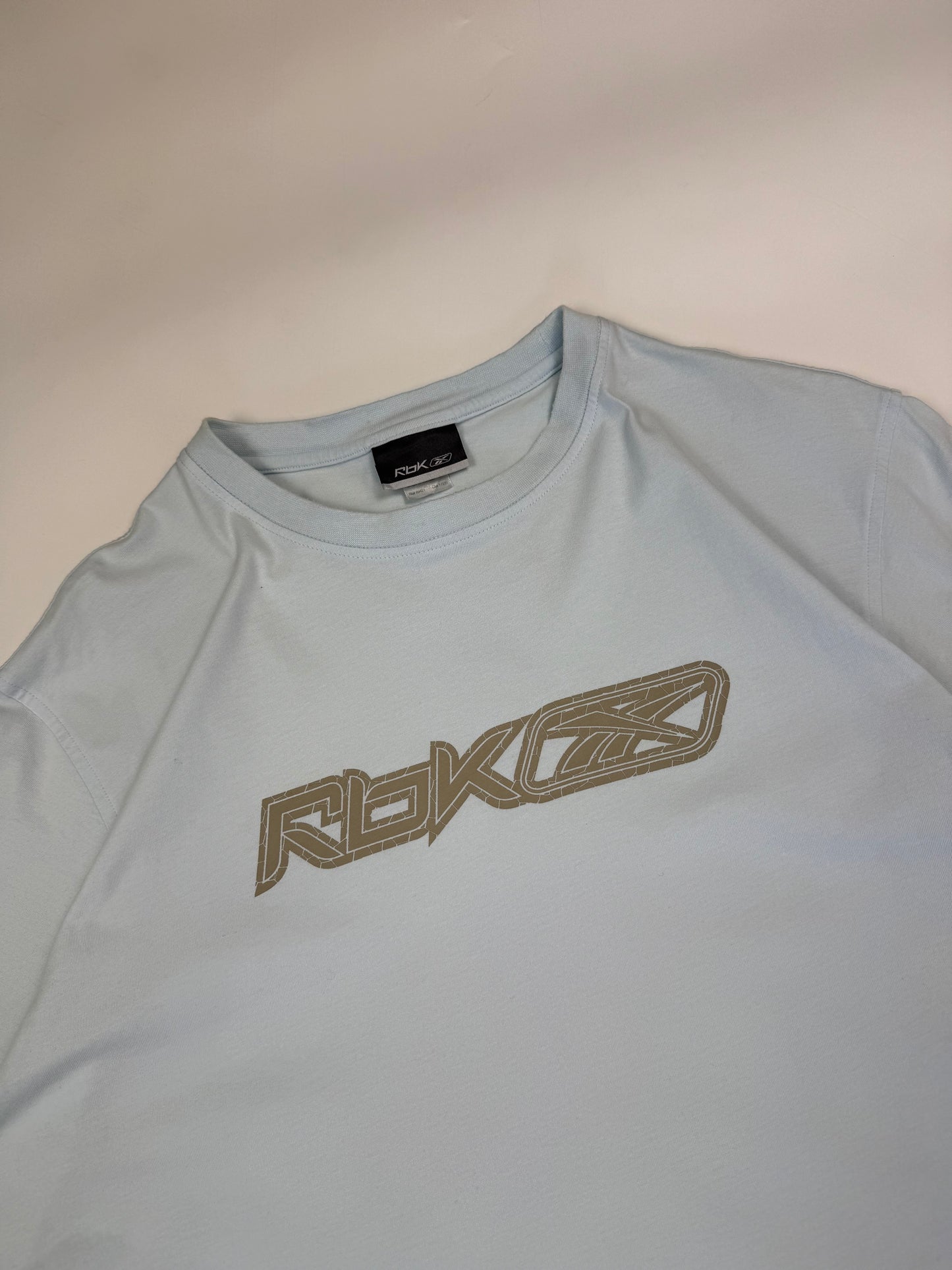 Vintage Reebok spell out tee (L)