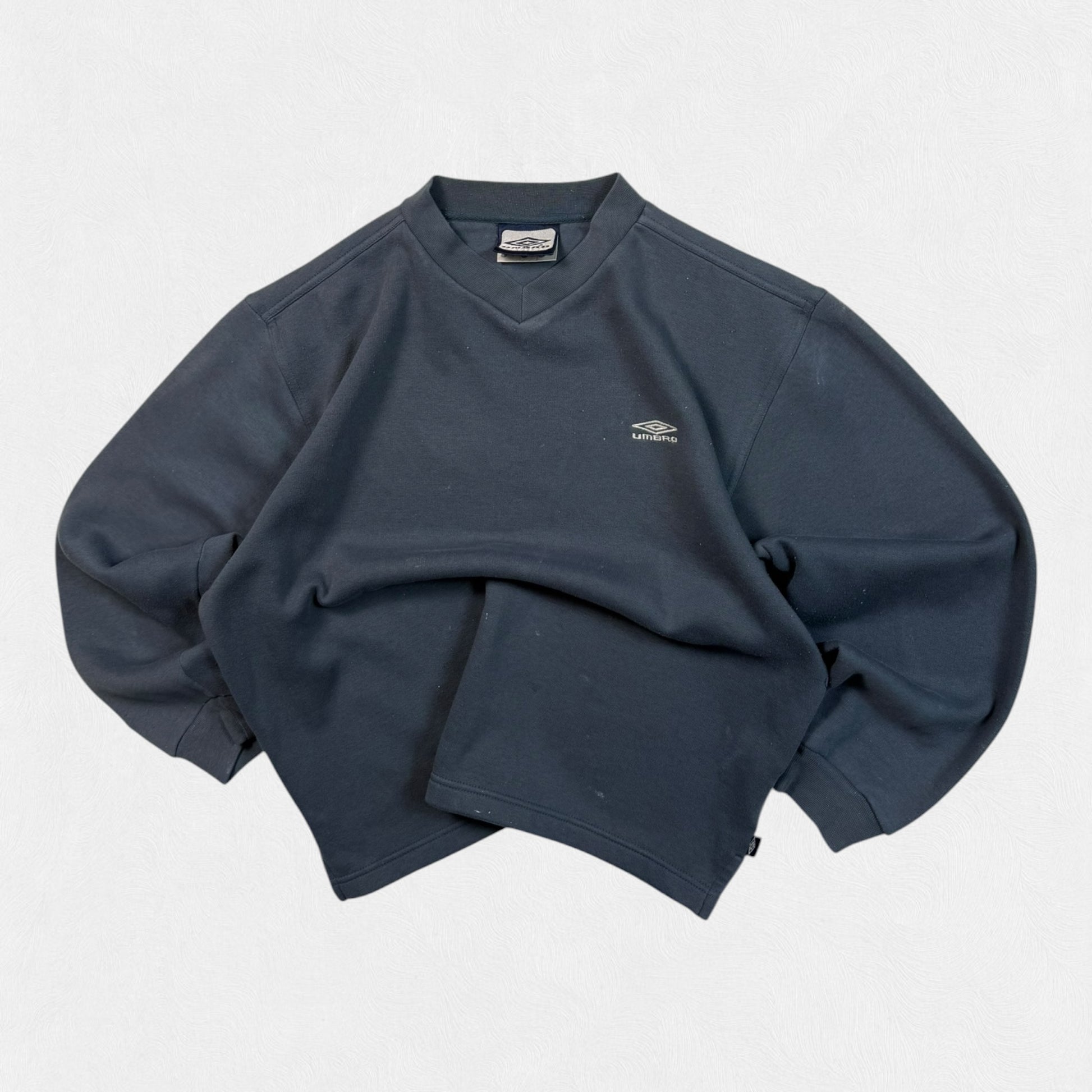 Vintage 90s Umbro small logo sweatshirt (S)