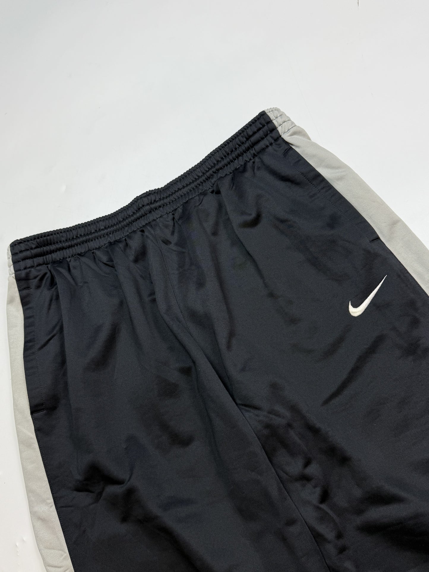 Vintage Nike baggy side stripe track pants (XXL)