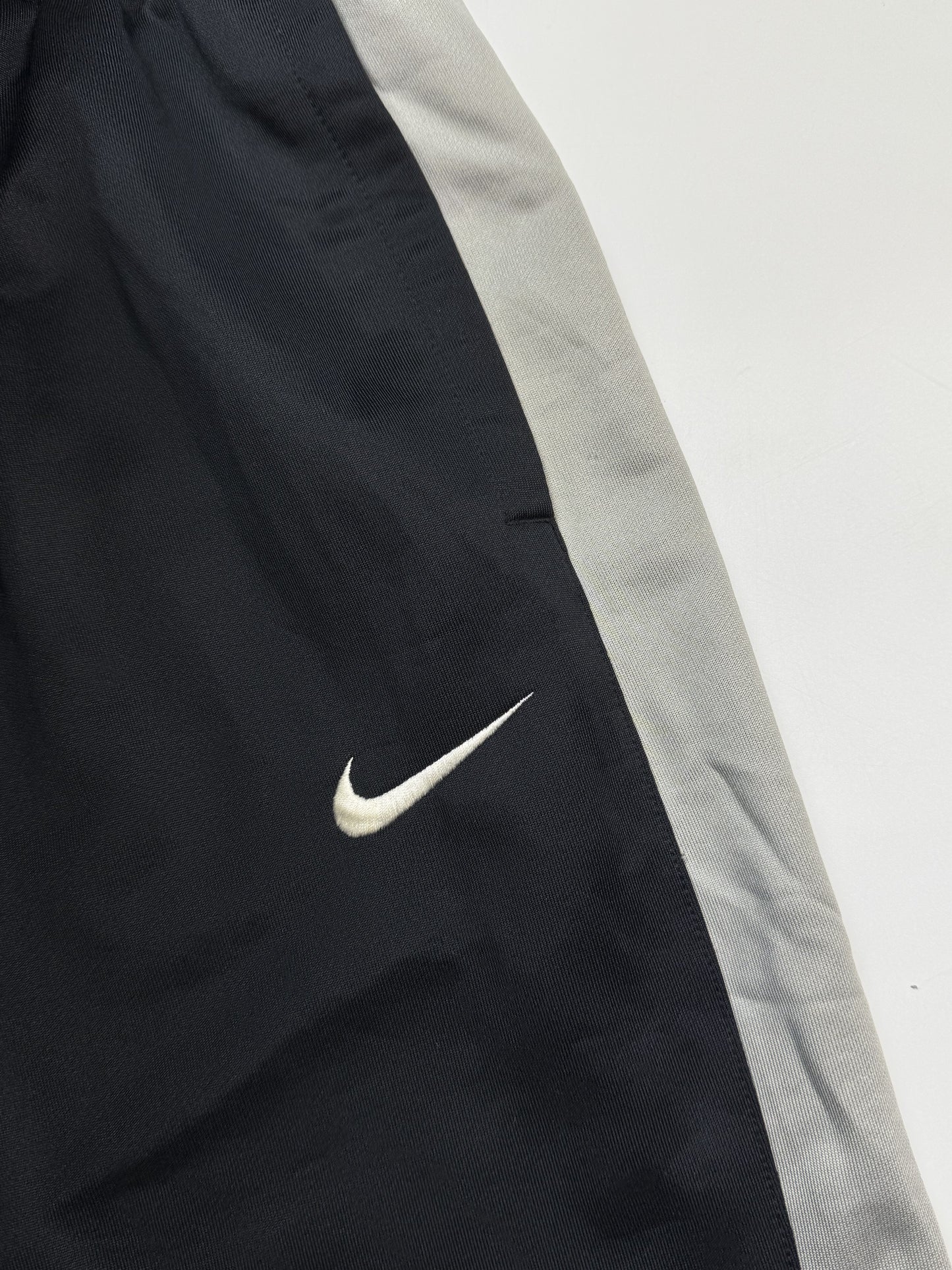 Vintage Nike baggy side stripe track pants (XXL)