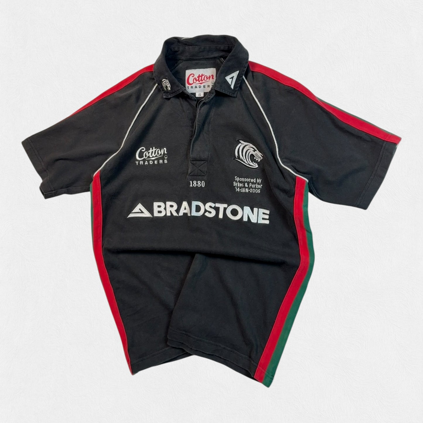 Vintage Leicester Tigers 2004/05 Cotton Traders rugby union shirt (S)