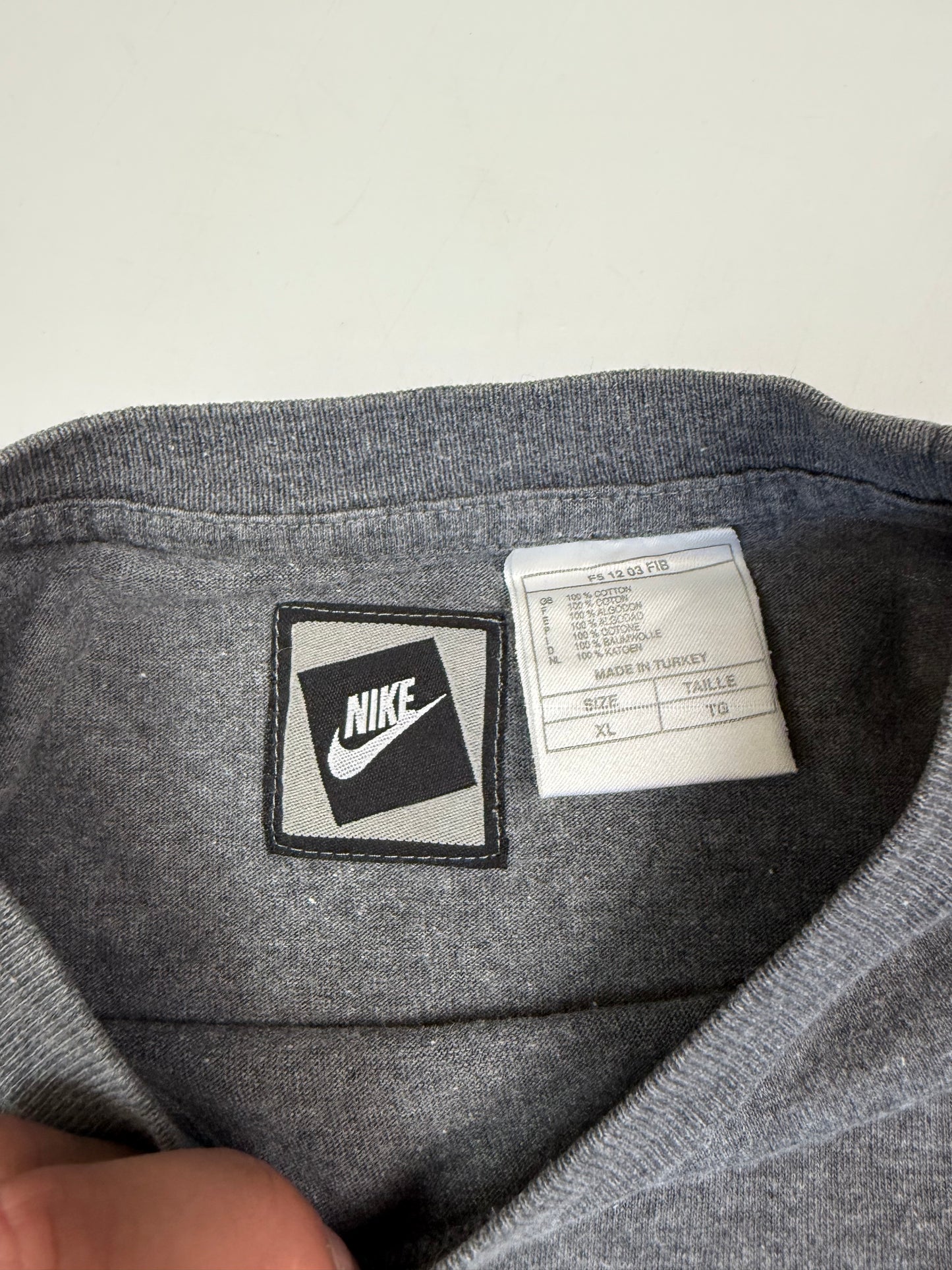 Vintage 90s Nike blank small logo tee (XL)