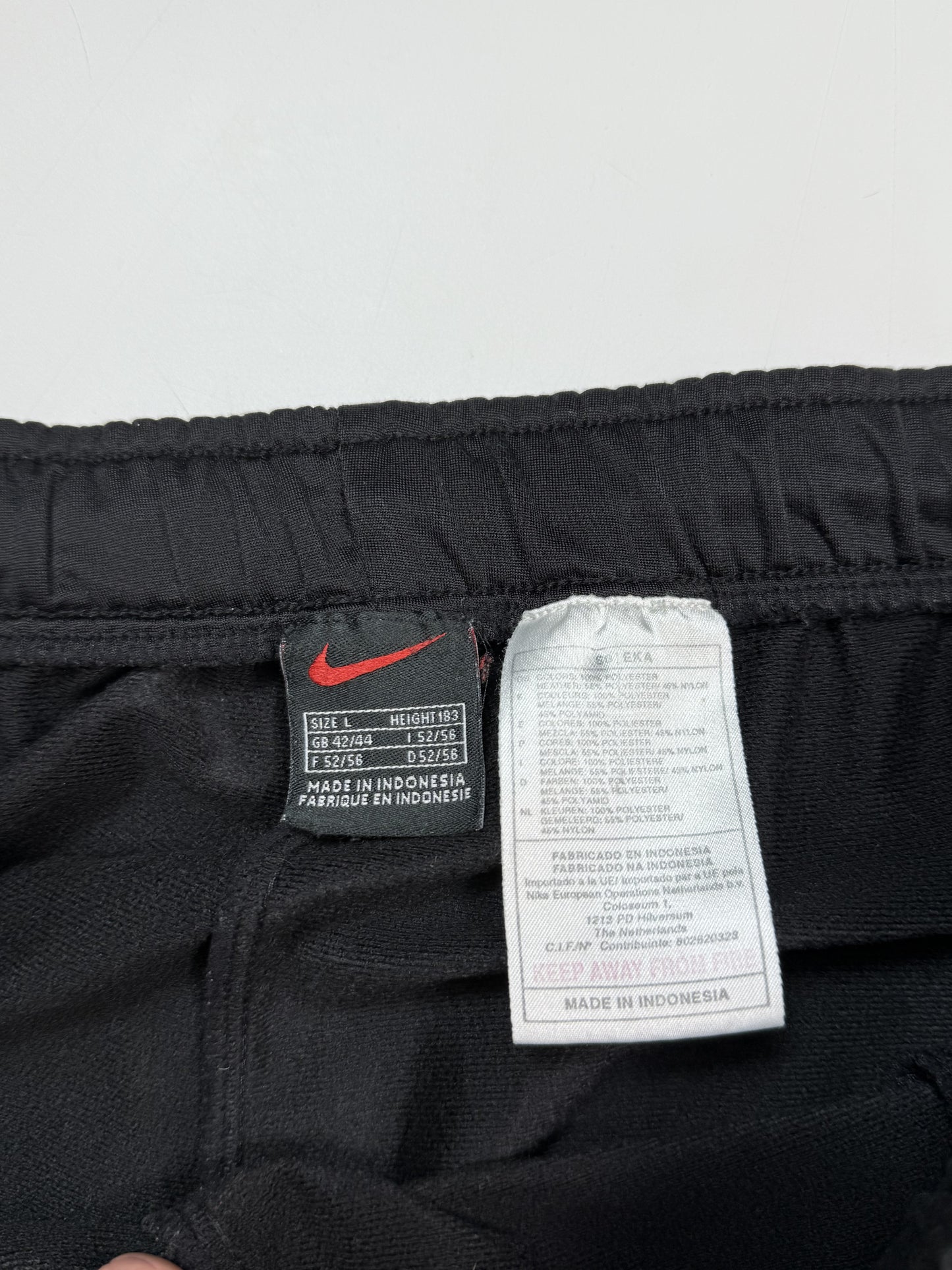 Vintage 90s Nike baggy track pants (L)