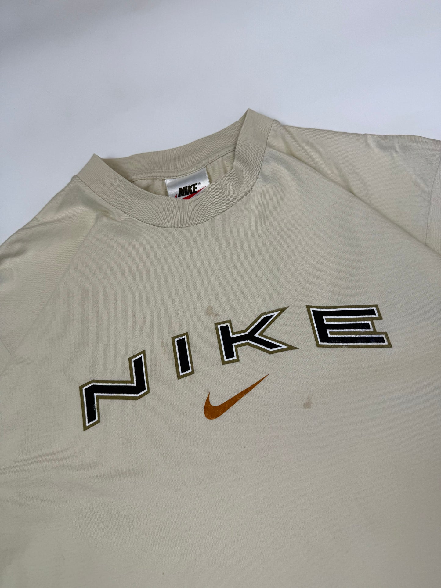 Vintage 90s Nike spell out tee (M)