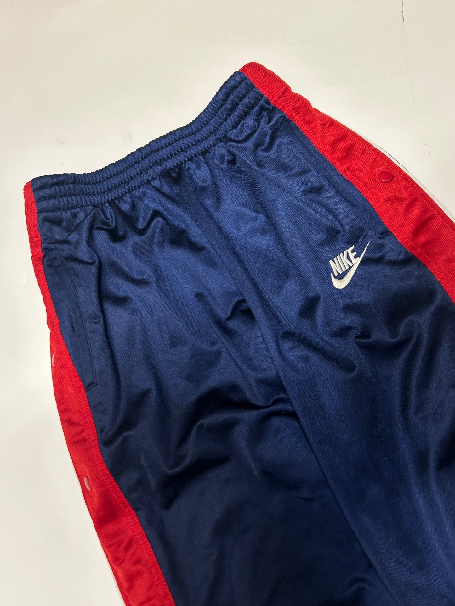 Vintage 90s Nike track pants (S)