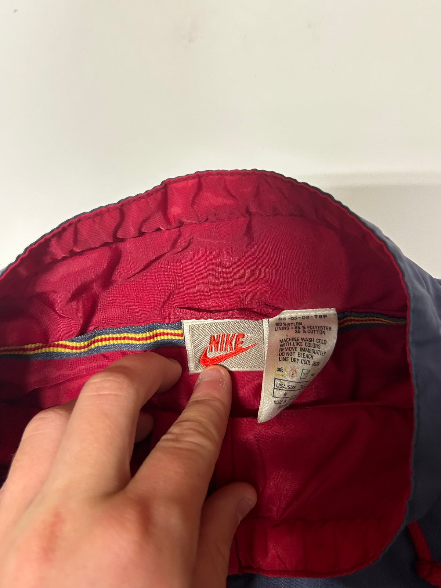 Vintage 90s Nike windbreaker track jacket (M)