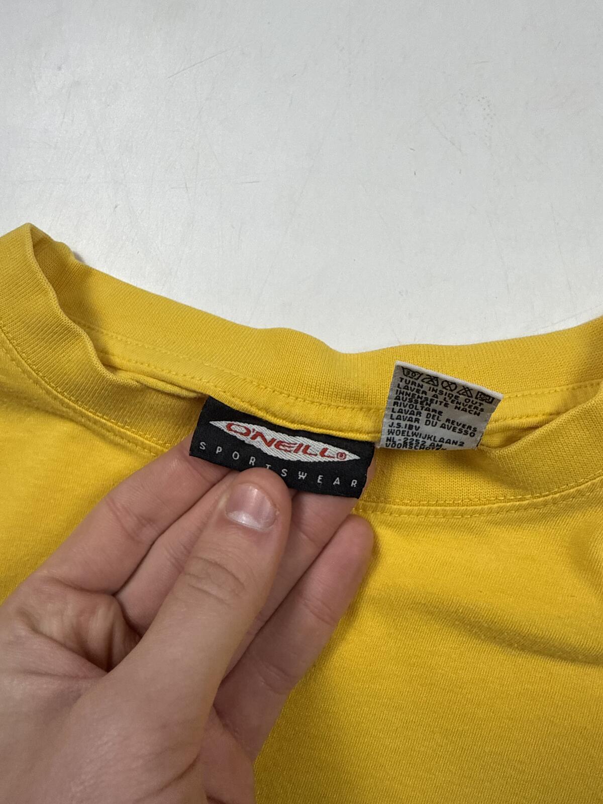 Vintage Y2K O'neill surfwear graphic tee (XL)