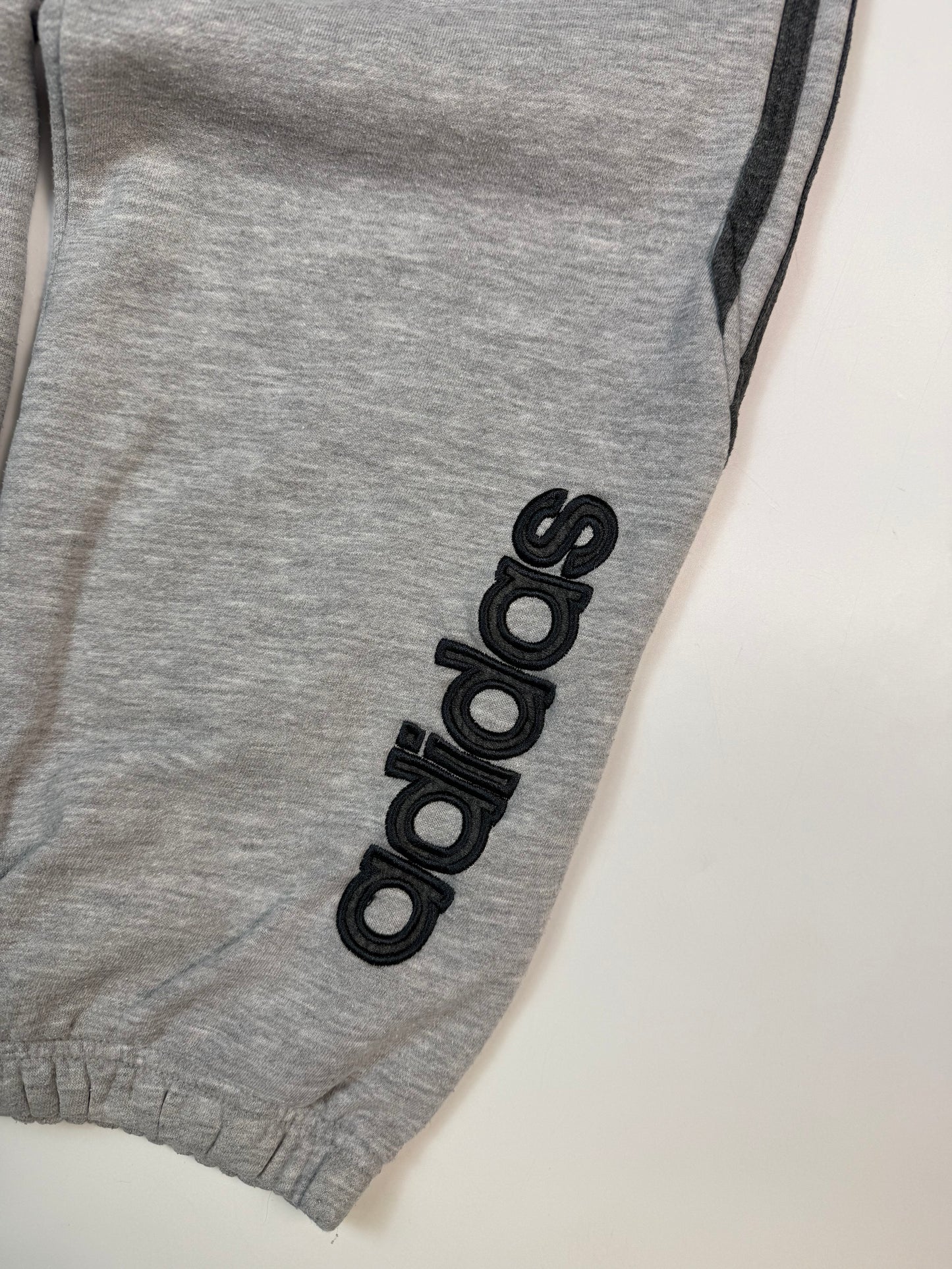 Vintage Adidas spell out baggy joggers (L)