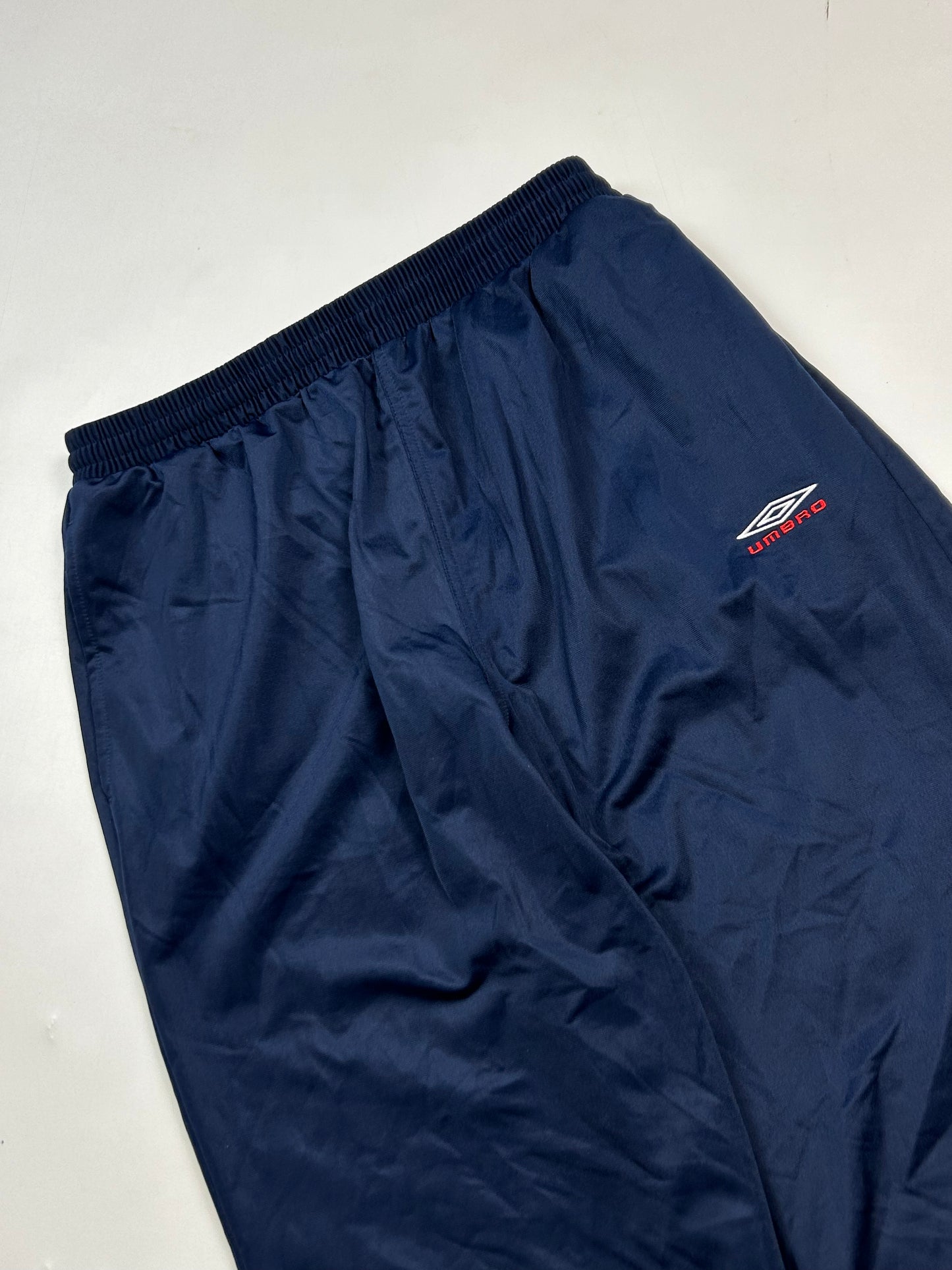 Vintage Umbro baggy track pants (XL)