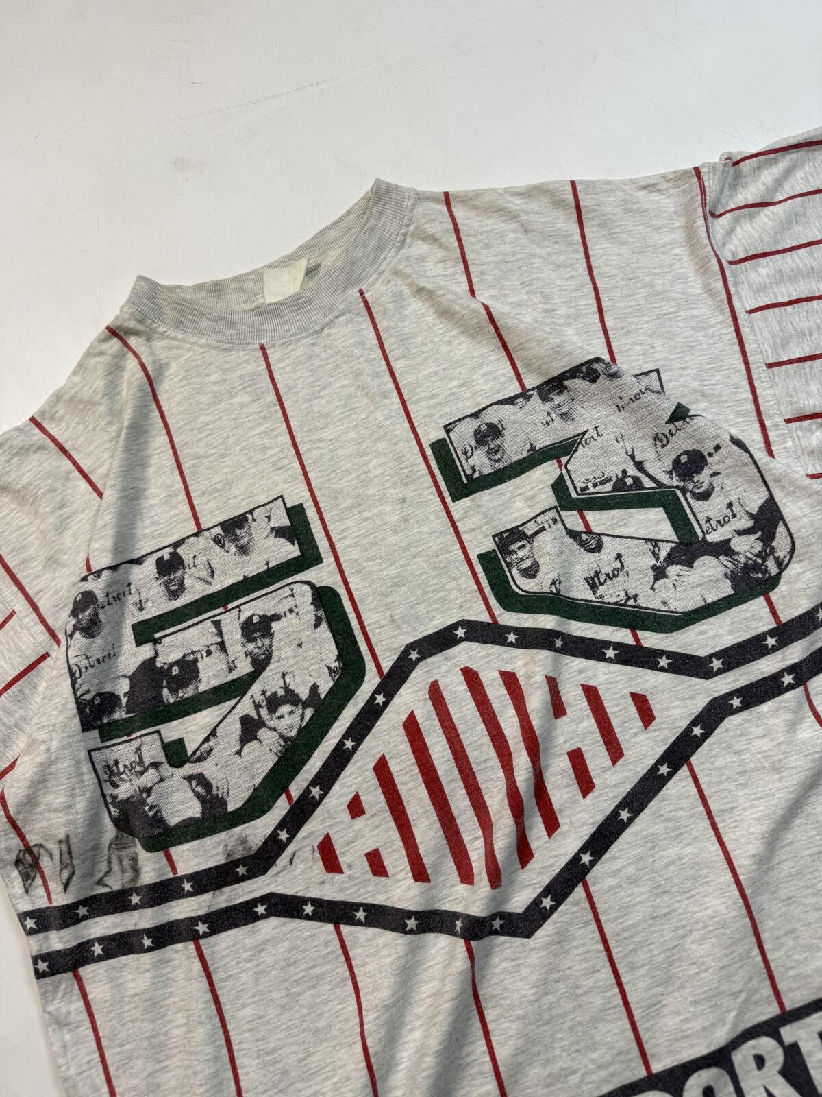 Vintage 80s MLB Baseball all over print graphic tee (L)