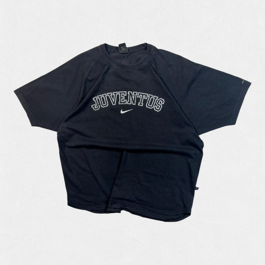 Vintage Juventus centre swoosh graphic football tee (XL)