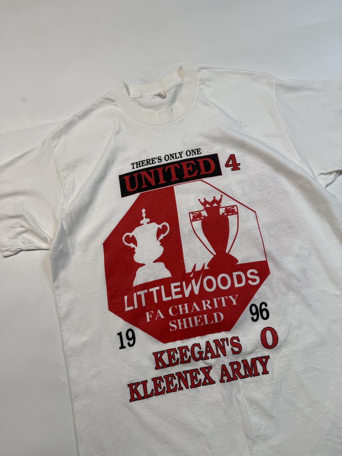 Vintage 90s Manchester United 1996 football graphic tee (XL)