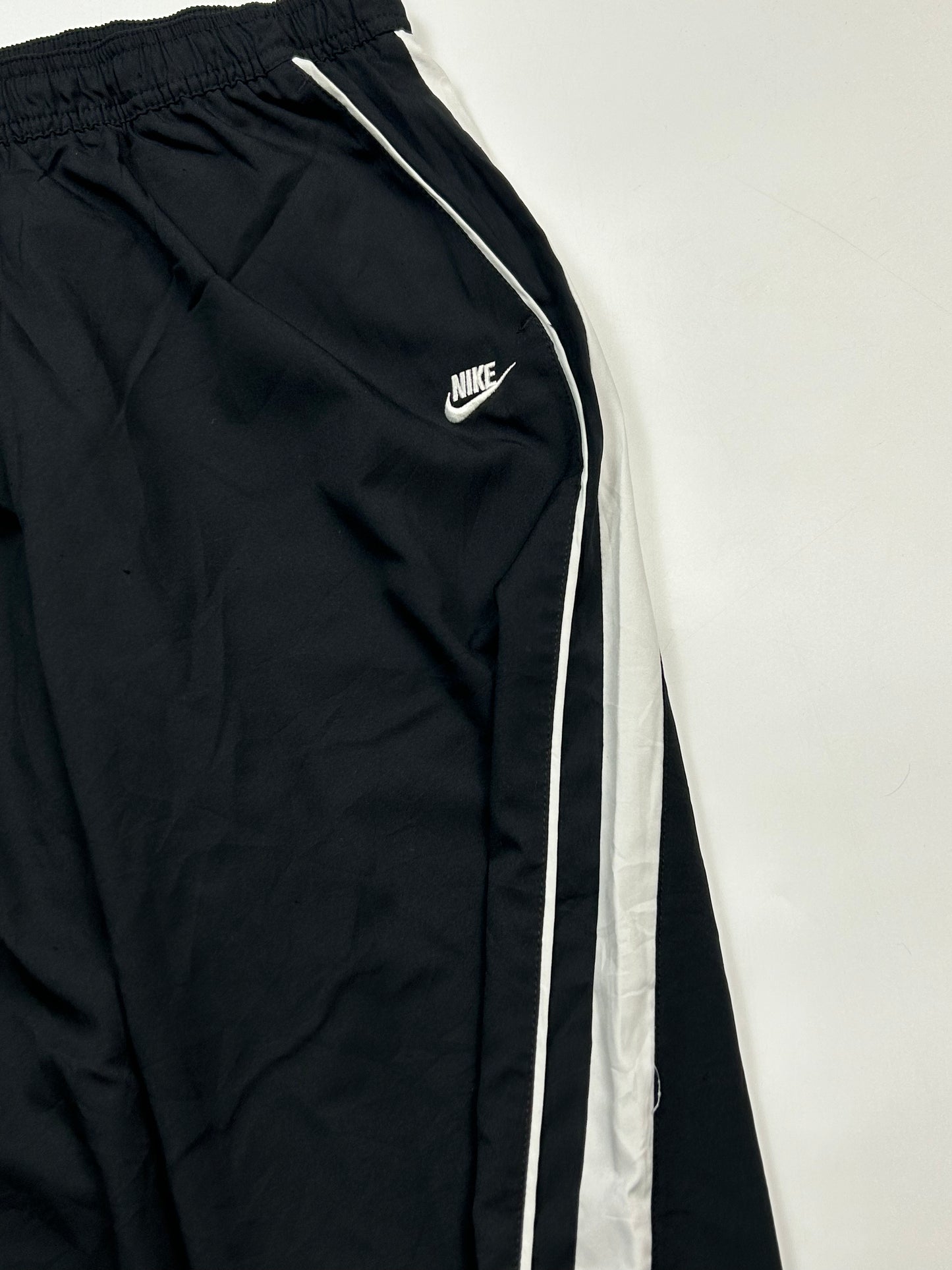 Vintage Nike baggy side stripe track pants (L)