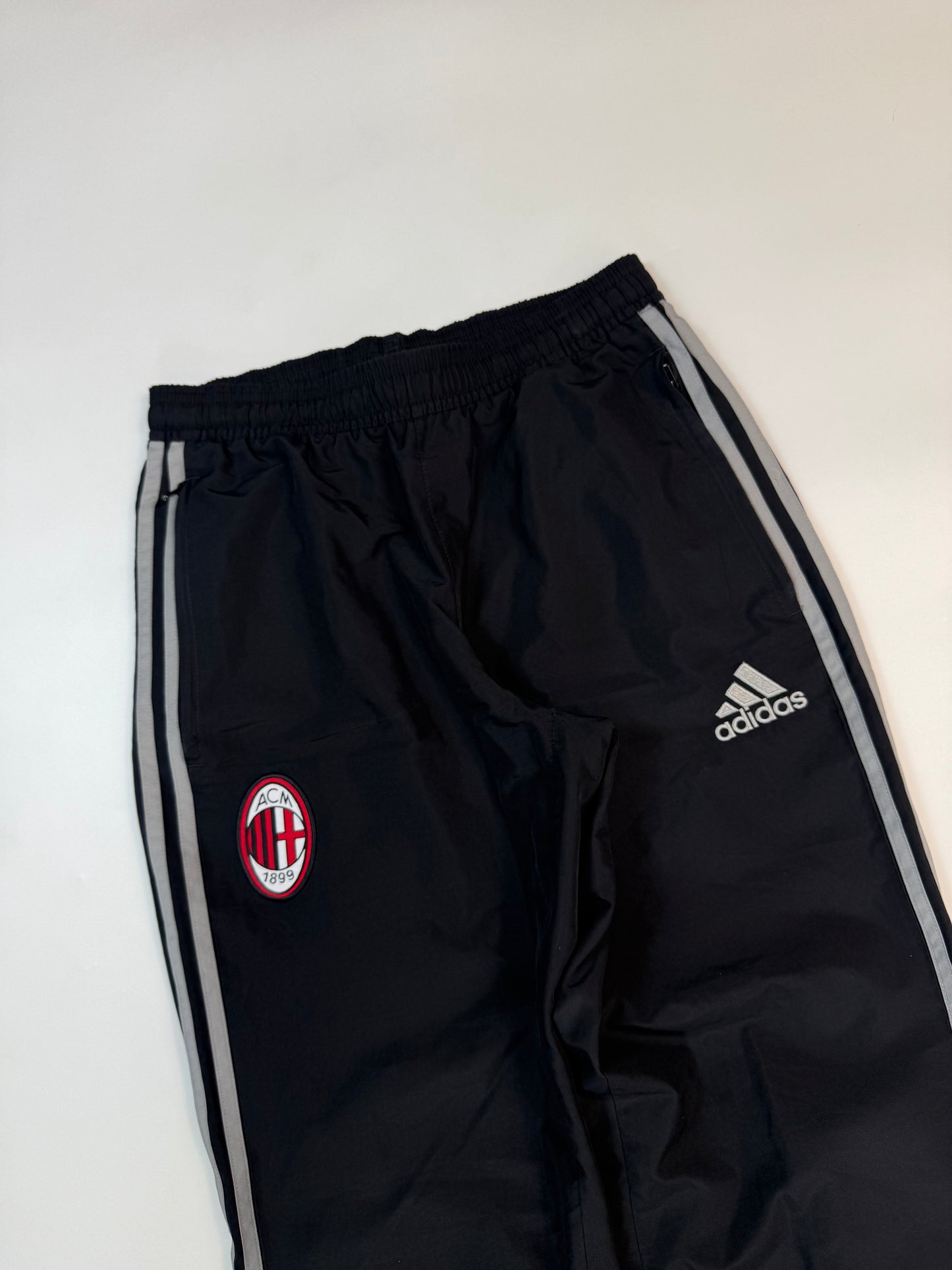 AC Milan 2015/16 Adidas track pants (S)