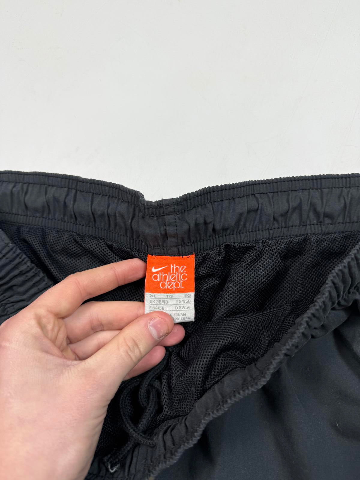 Vintage Nike mini swoosh baggy track pants (XL)