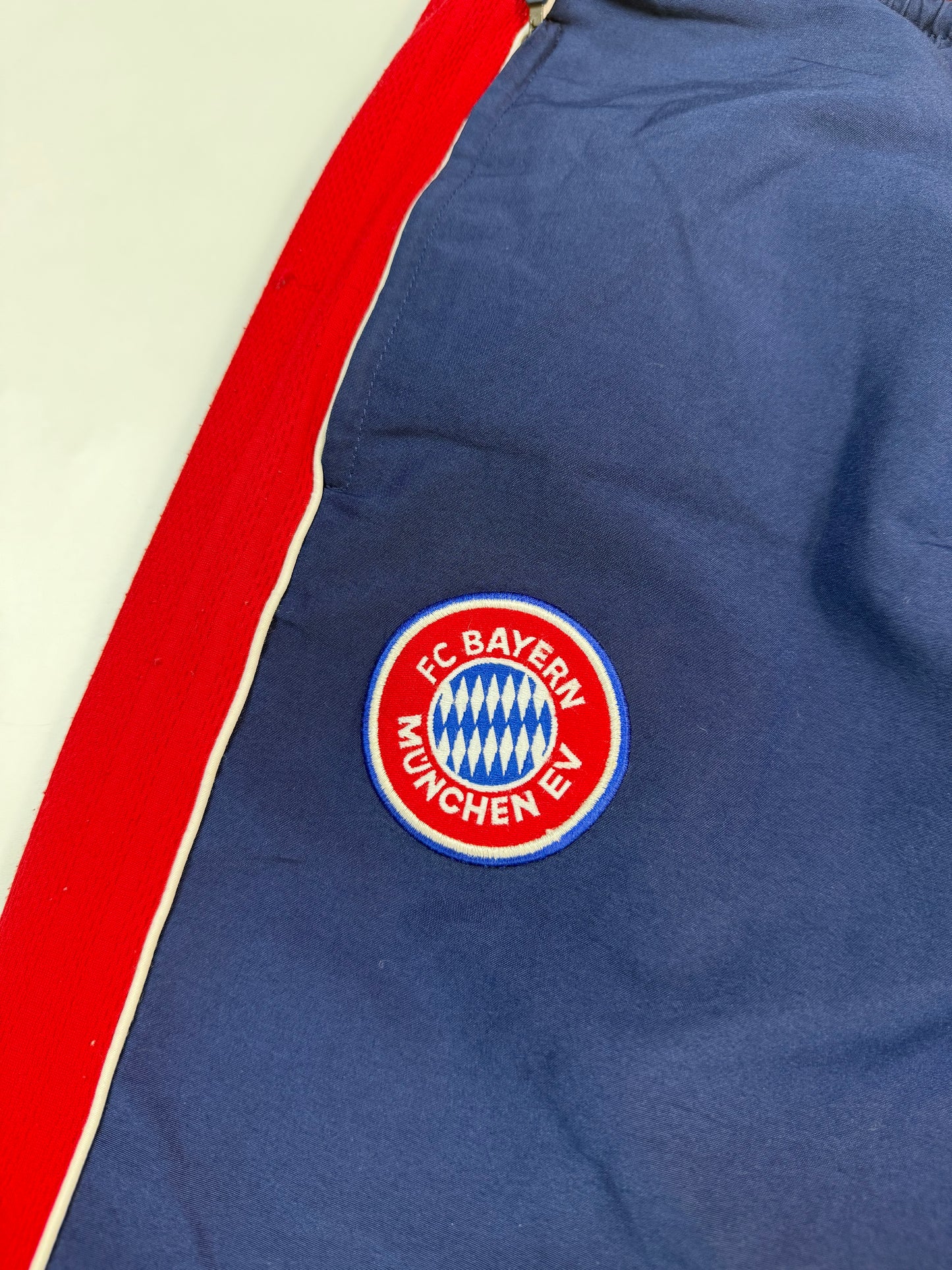 Vintage Bayern Munich 2000/01 Adidas baggy track pants (XL)