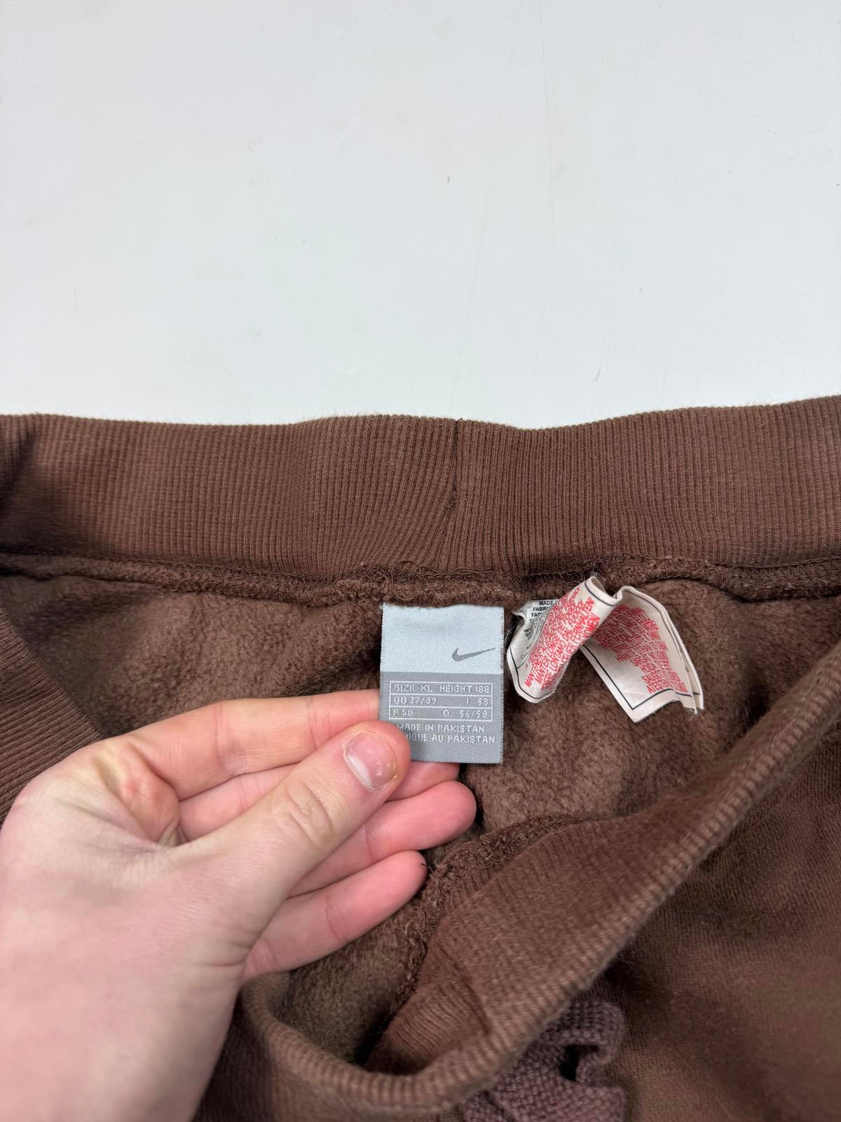 Vintage Nike baggy joggers (XL)