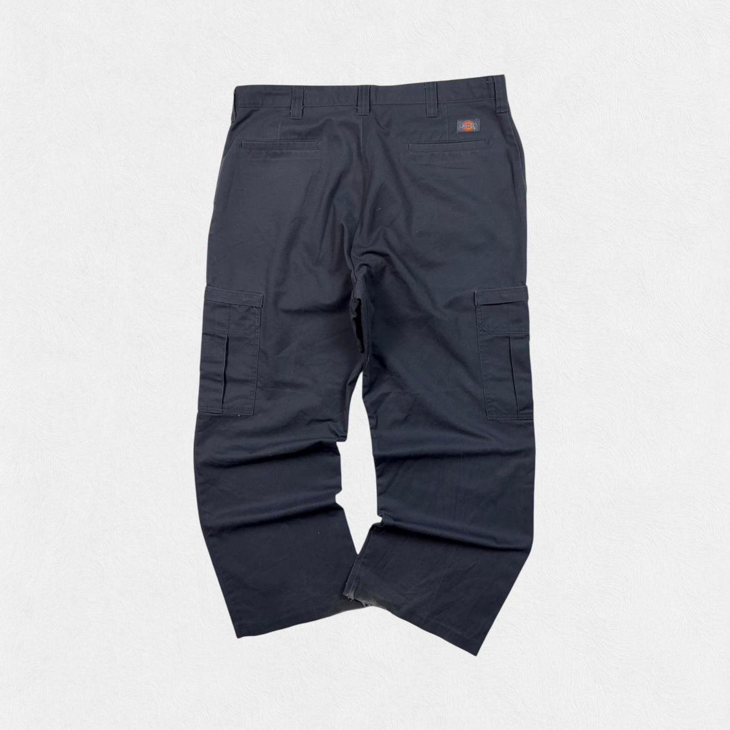 Dickies baggy cargo work pants (W36)