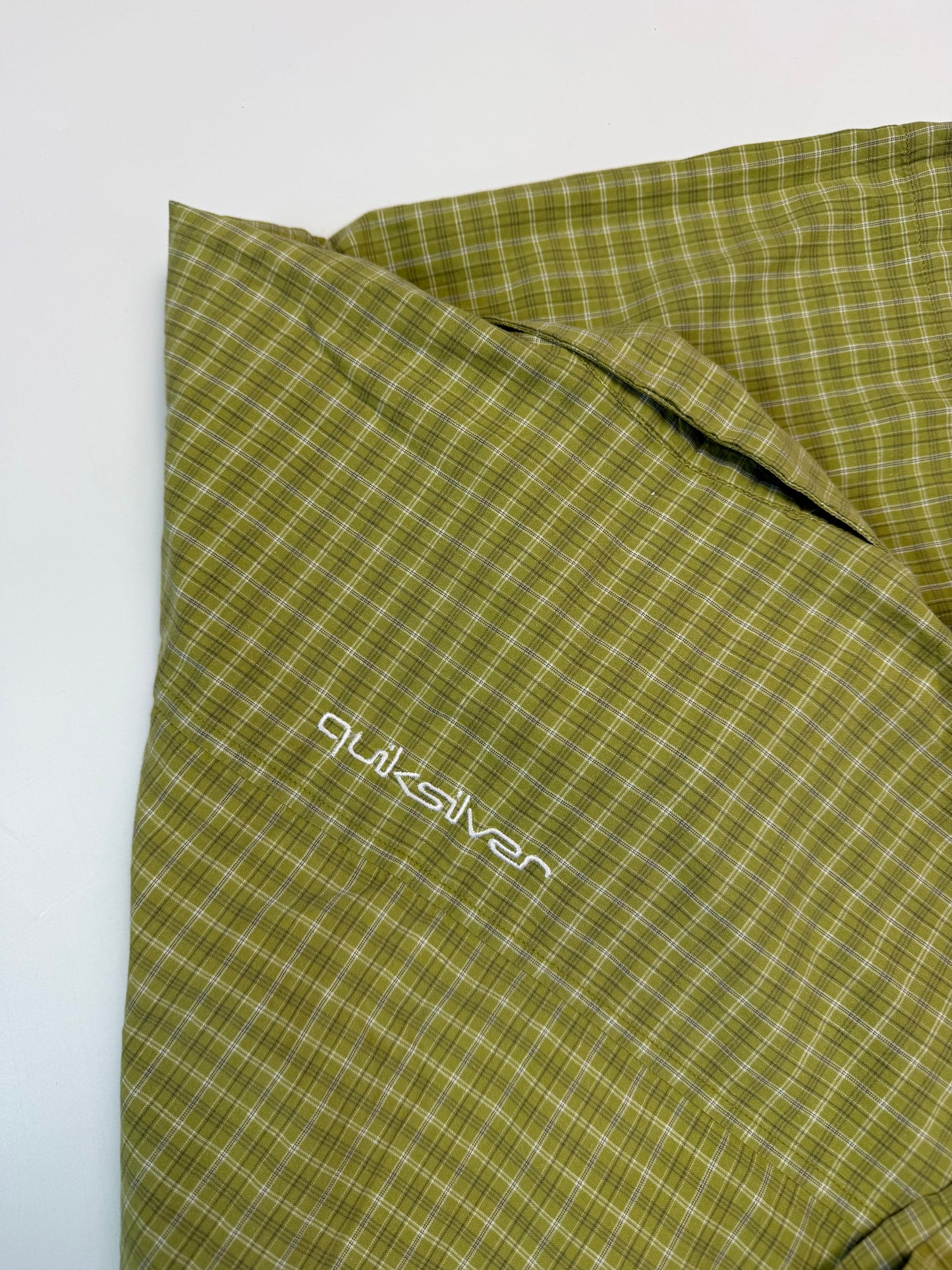 Vintage Quiksilver checkered s/s shirt (S)
