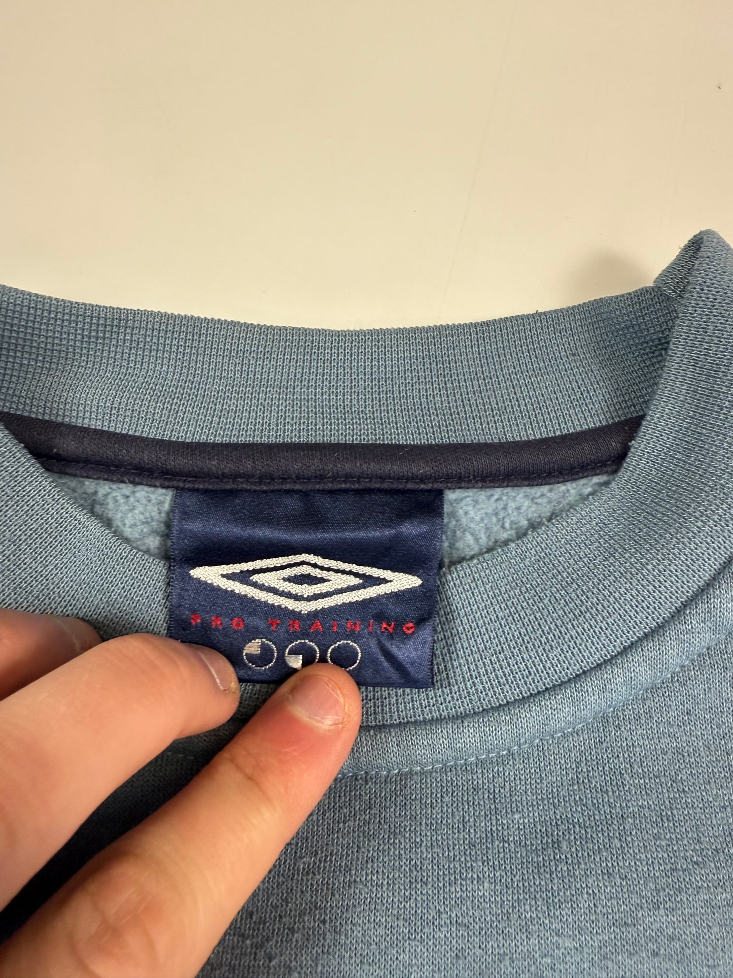 Vintage Umbro centre logo sweatshirt (S)