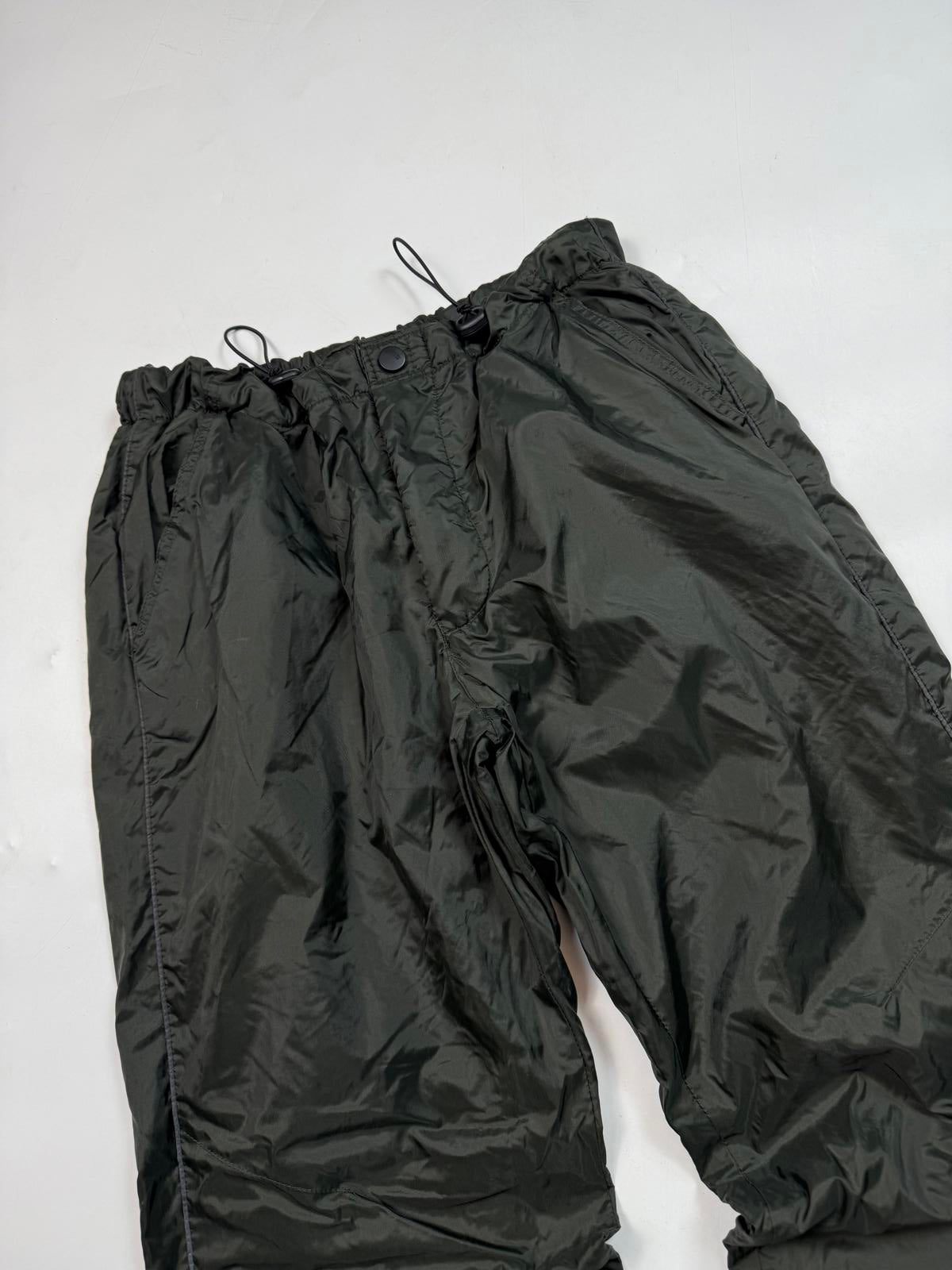 Vintage fleece lined waterproof baggy track pants (M)