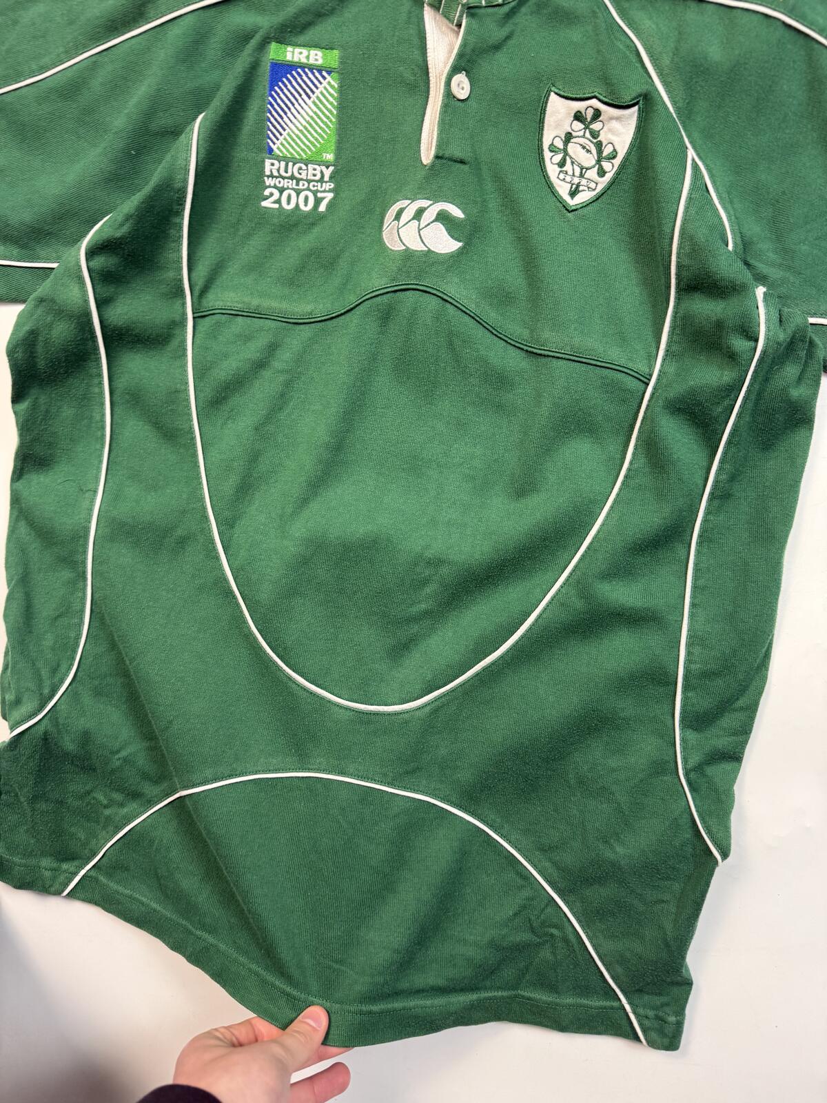 Vintage Ireland 2007 world cup rugby union shirt (M)