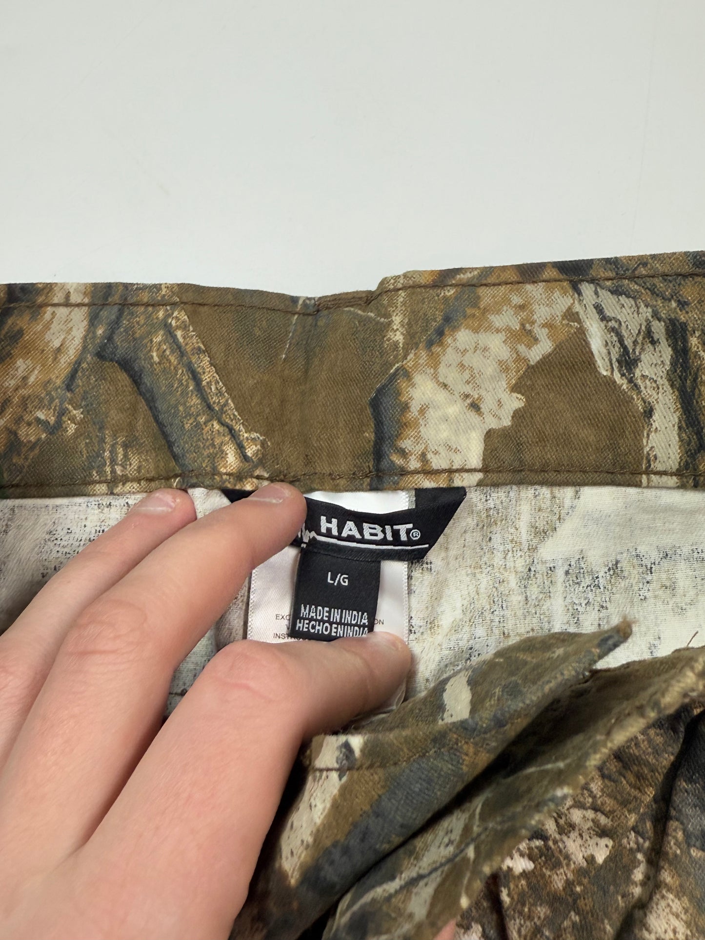 Real tree camo baggy cargo pants (W28)