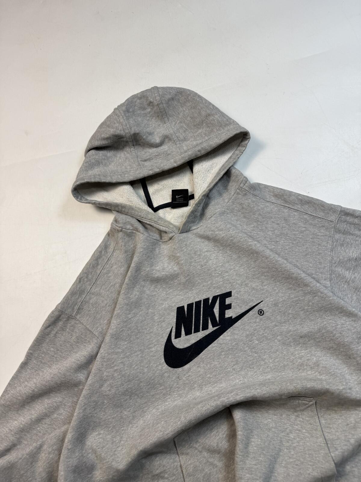 Vintage Nike centre logo hoodie (XL)