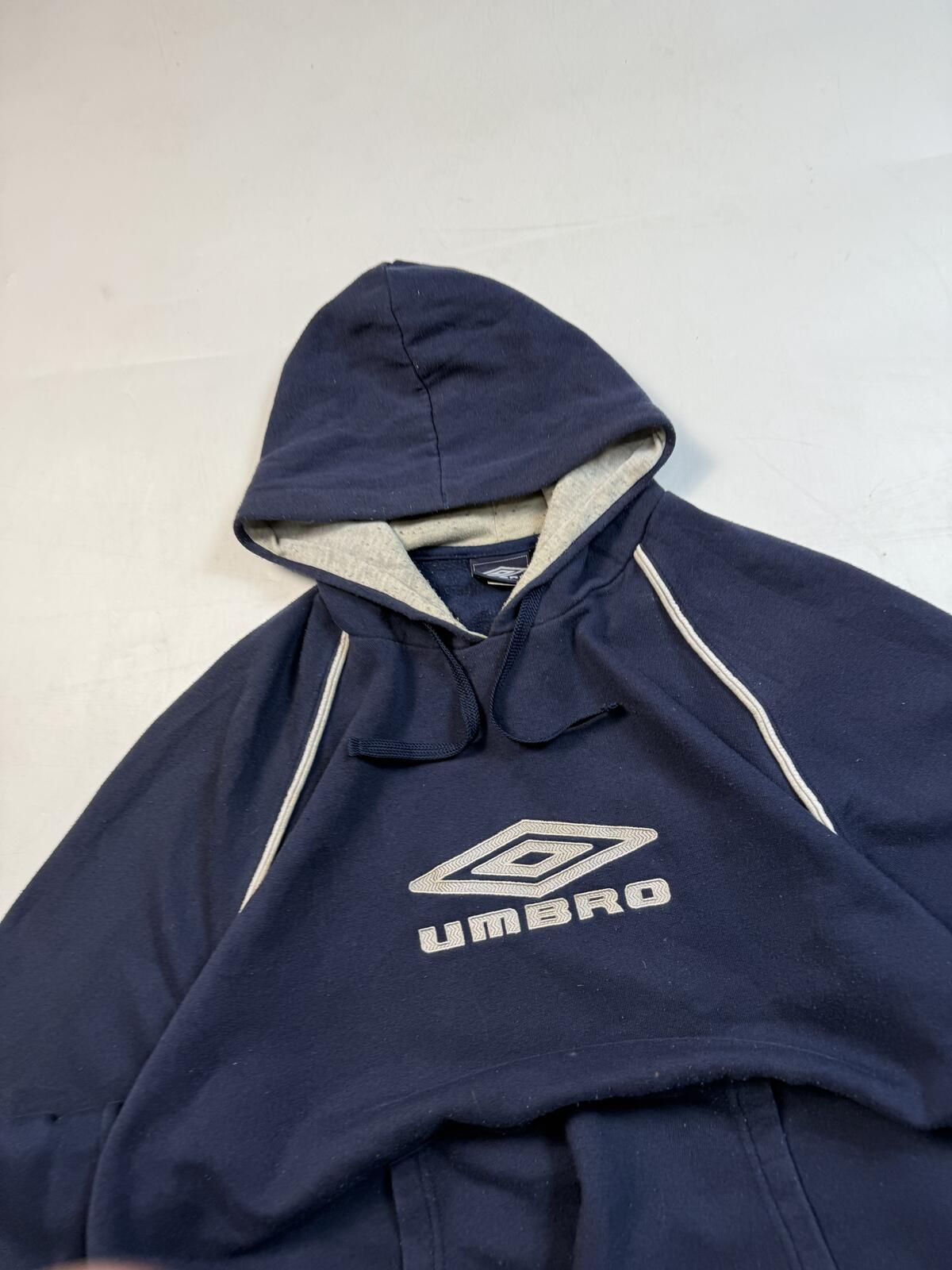 Vintage Y2K Umbro centre logo hoodie (XL)