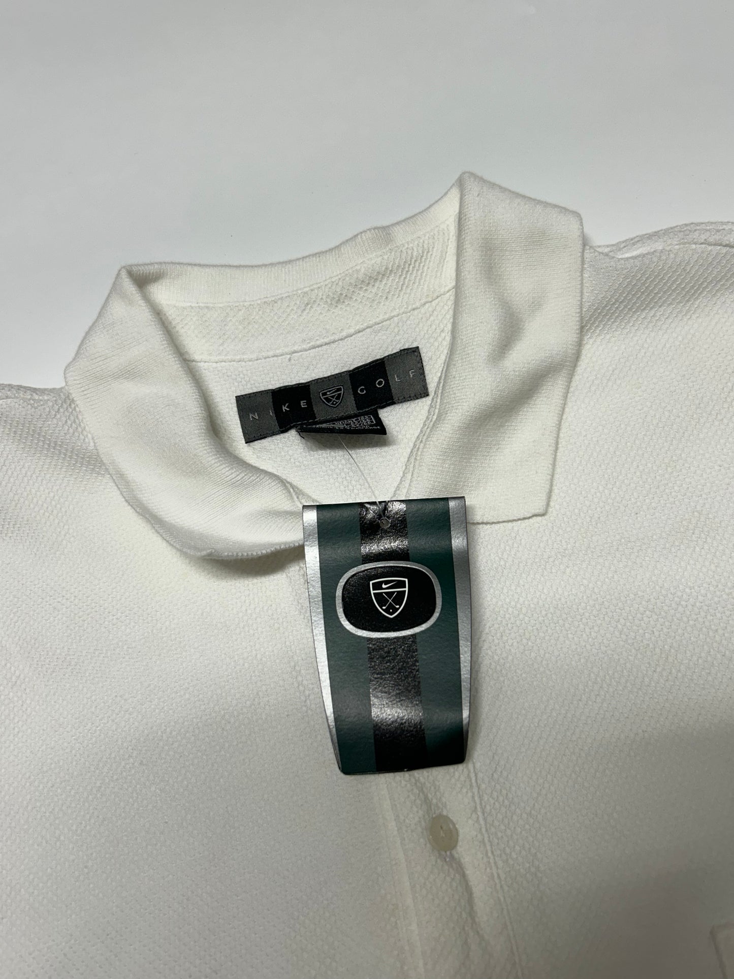 Vintage BNWT Nike golf polo shirt (L)