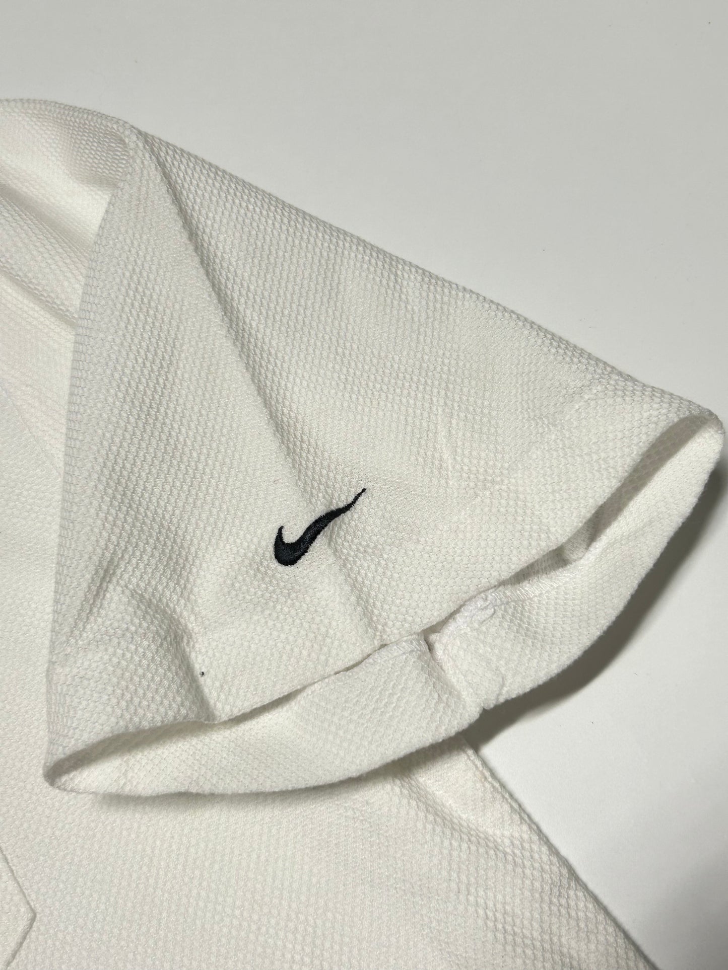 Vintage BNWT Nike golf polo shirt (L)
