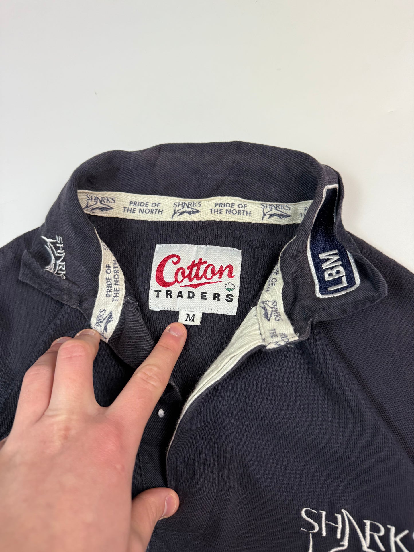 Vintage Sale Sharks 2003/04 Cotton Traders rugby shirt (M)