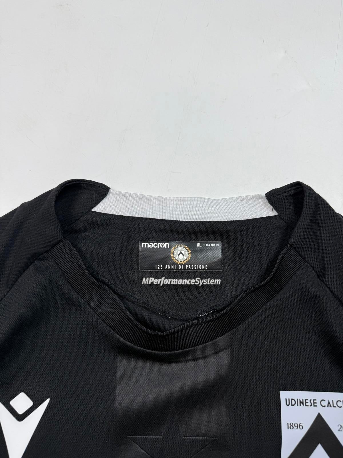 Udinese 2021/22 Macron third football shirt (M)