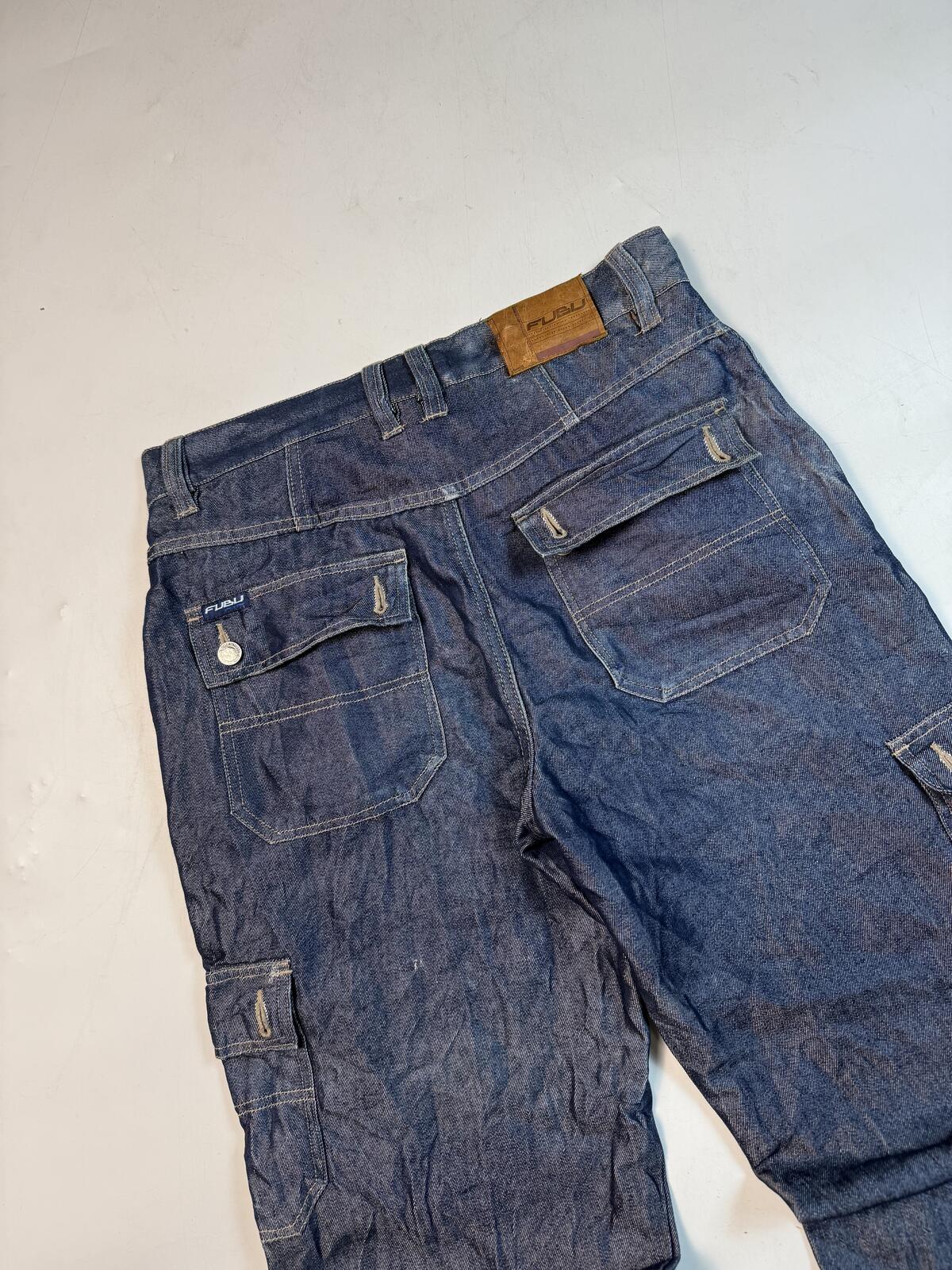 Vintage Fubu baggy hip hop Jeans (W32)
