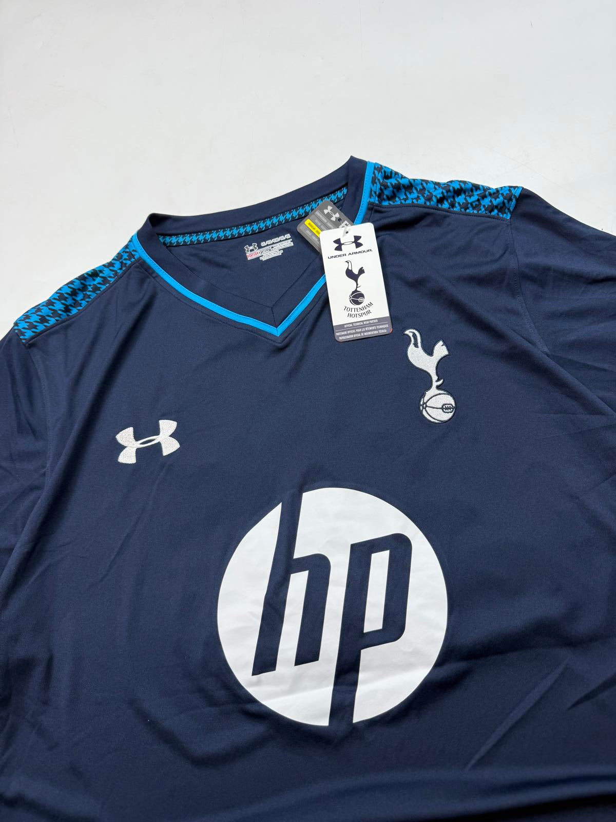 Tottenham Hotspur 2013/14 Under Armour third football shirt (4XL)