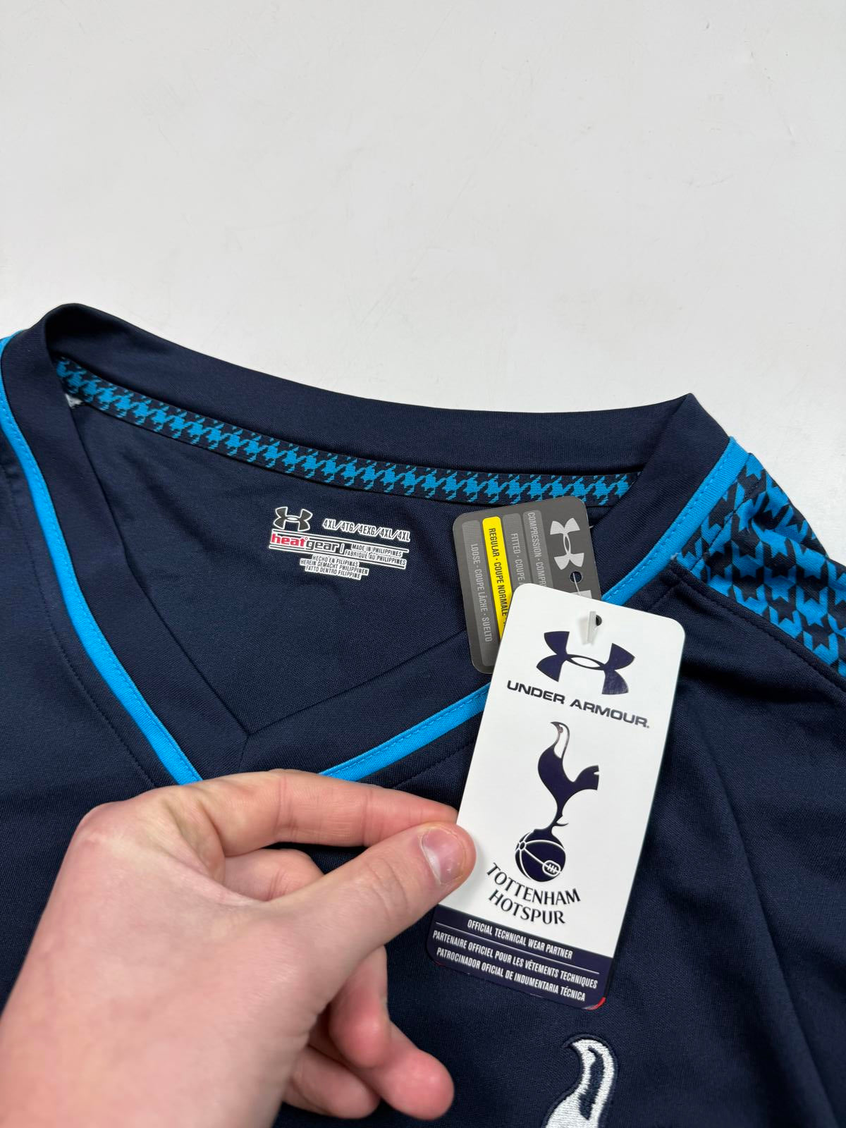 Tottenham Hotspur 2013/14 Under Armour third football shirt (4XL)