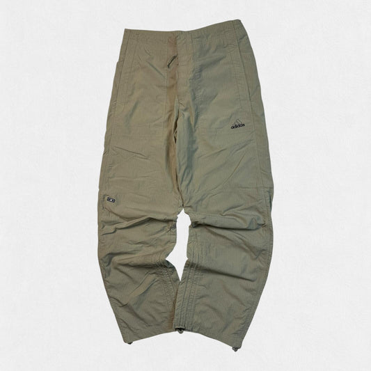 Vintage 90s Adidas baggy track pants (S)