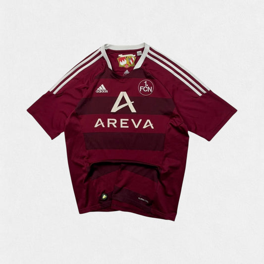 Vintage Nurnberg 2011/12 Adidas home football shirt (L)